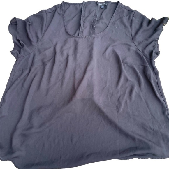 Torrid short sleeve blouse size2 - Picture 1 of 4